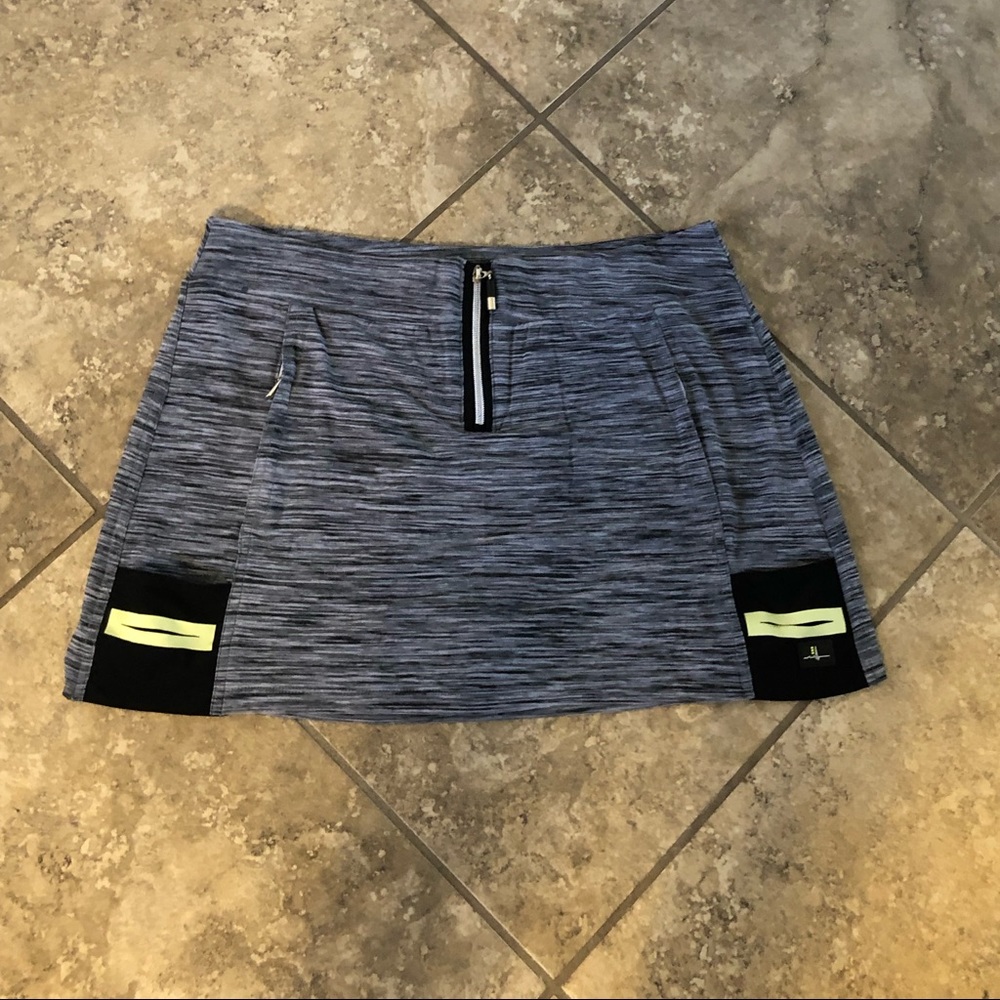 Golf skort